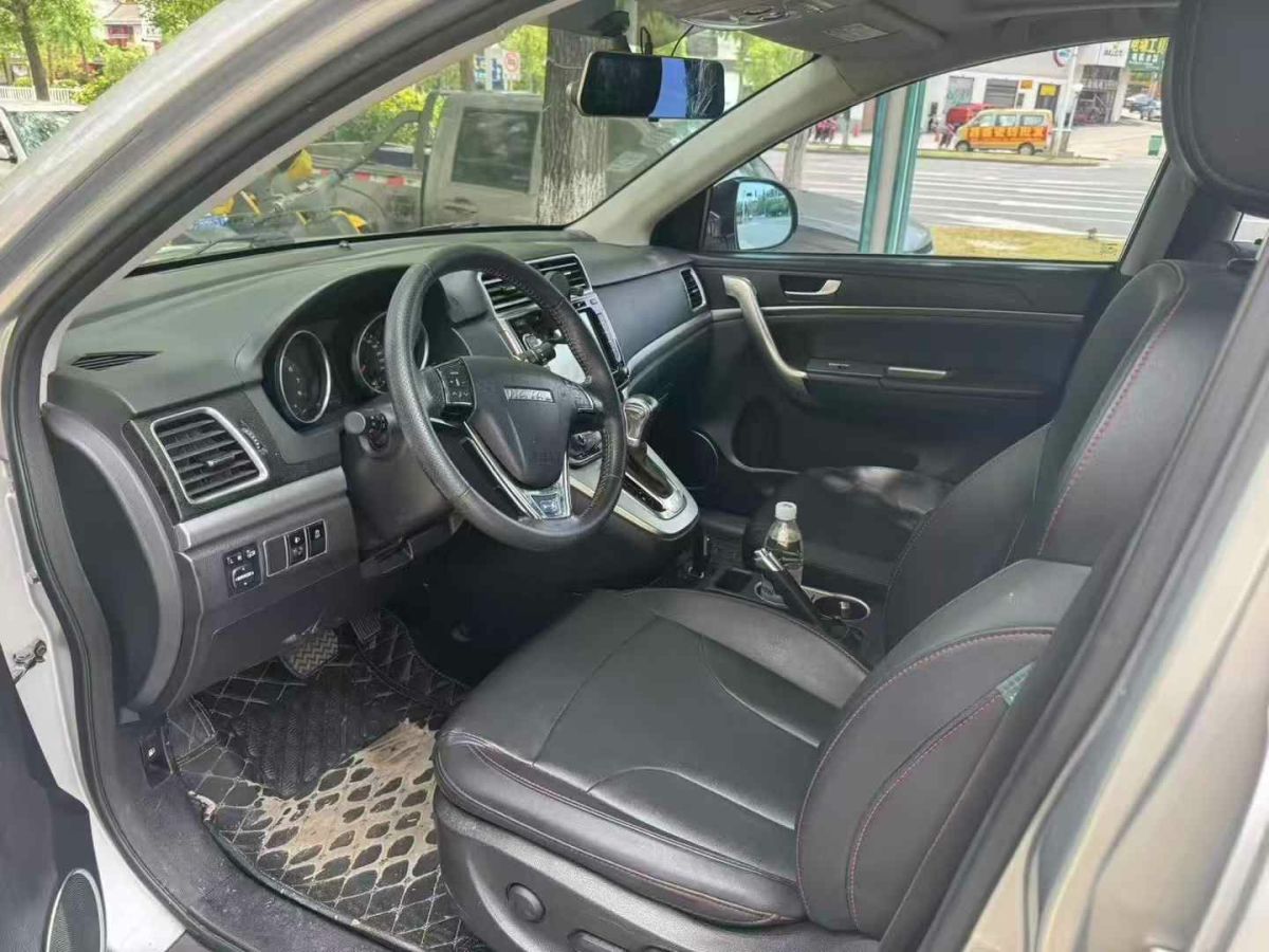 哈弗 H6  2017款 紅標H6 COUPE 1.5T DCT兩驅(qū)圖片