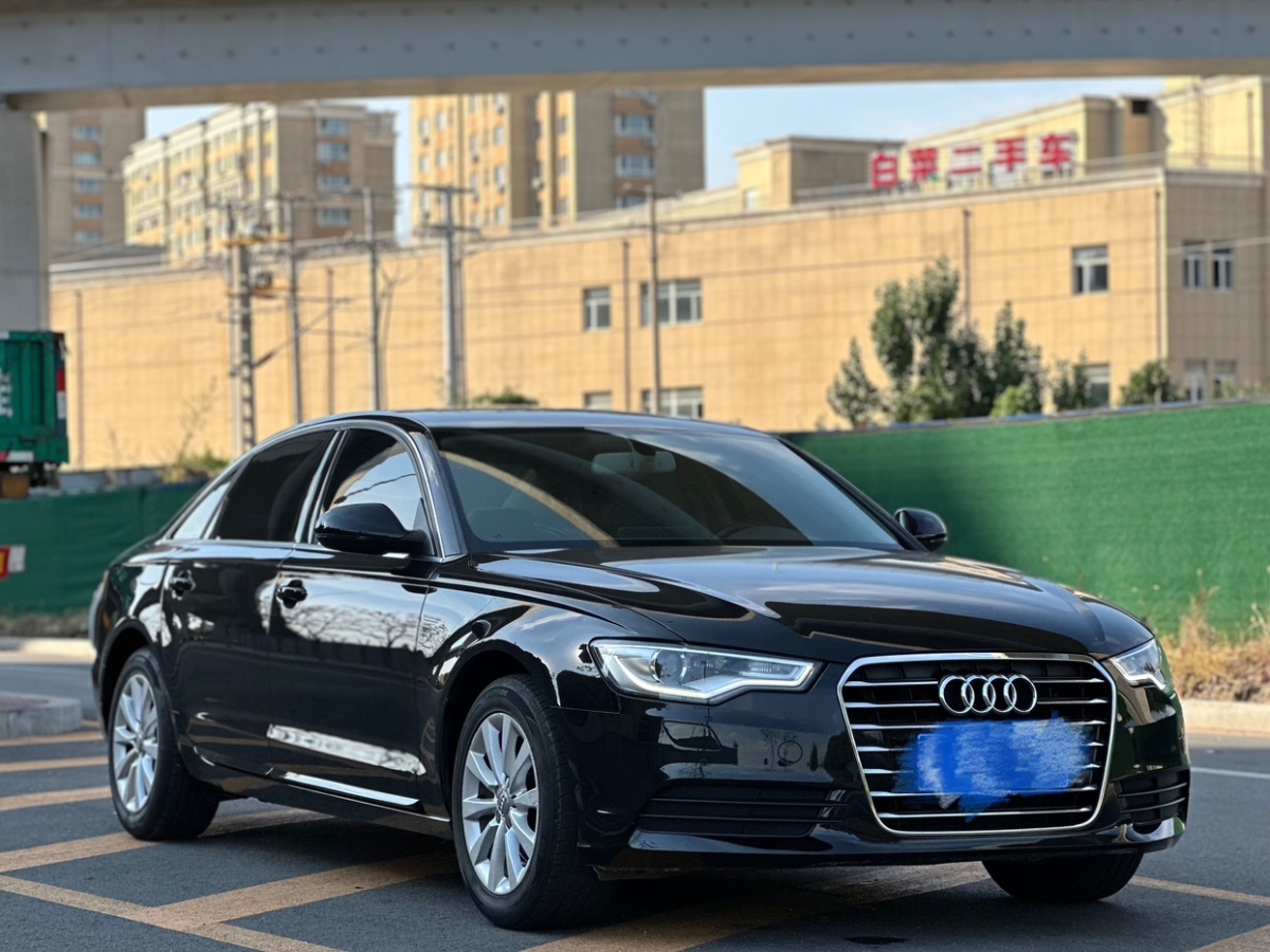 2013年1月奧迪 奧迪A6L  2012款 TFSI 標(biāo)準(zhǔn)型