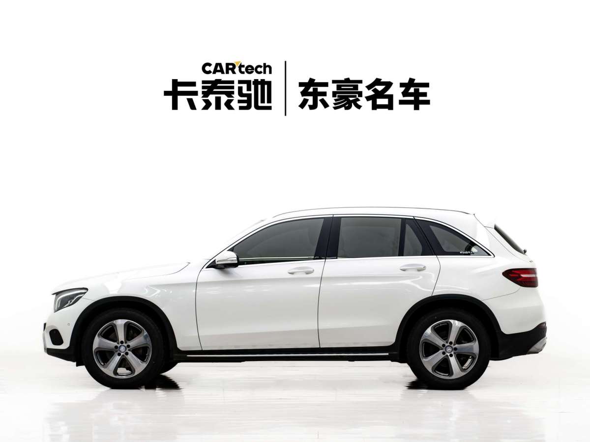 2016年12月奔驰 奔驰GLC  2016款 GLC 260 4MATIC 豪华型