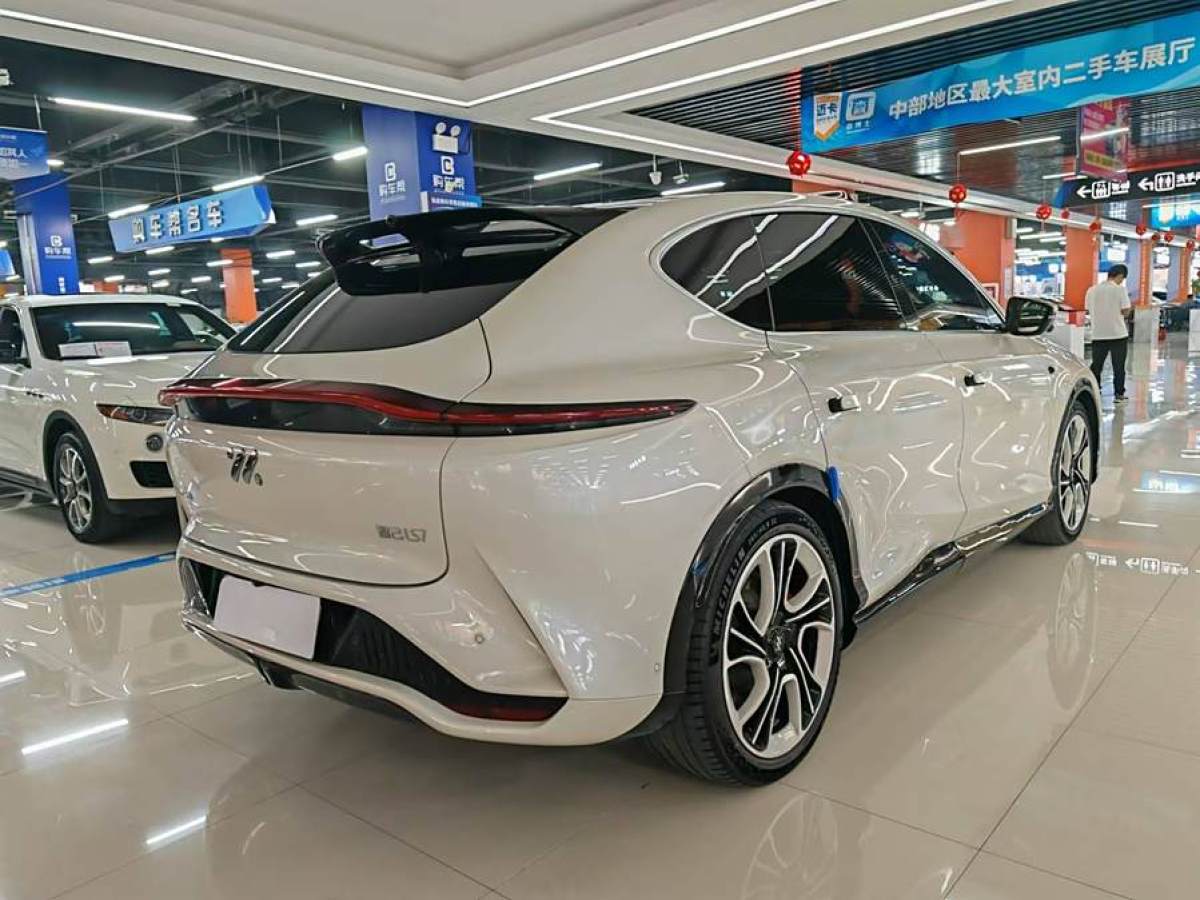 智己 智己LS7  2023款 100kWh Lux四驅(qū)版圖片