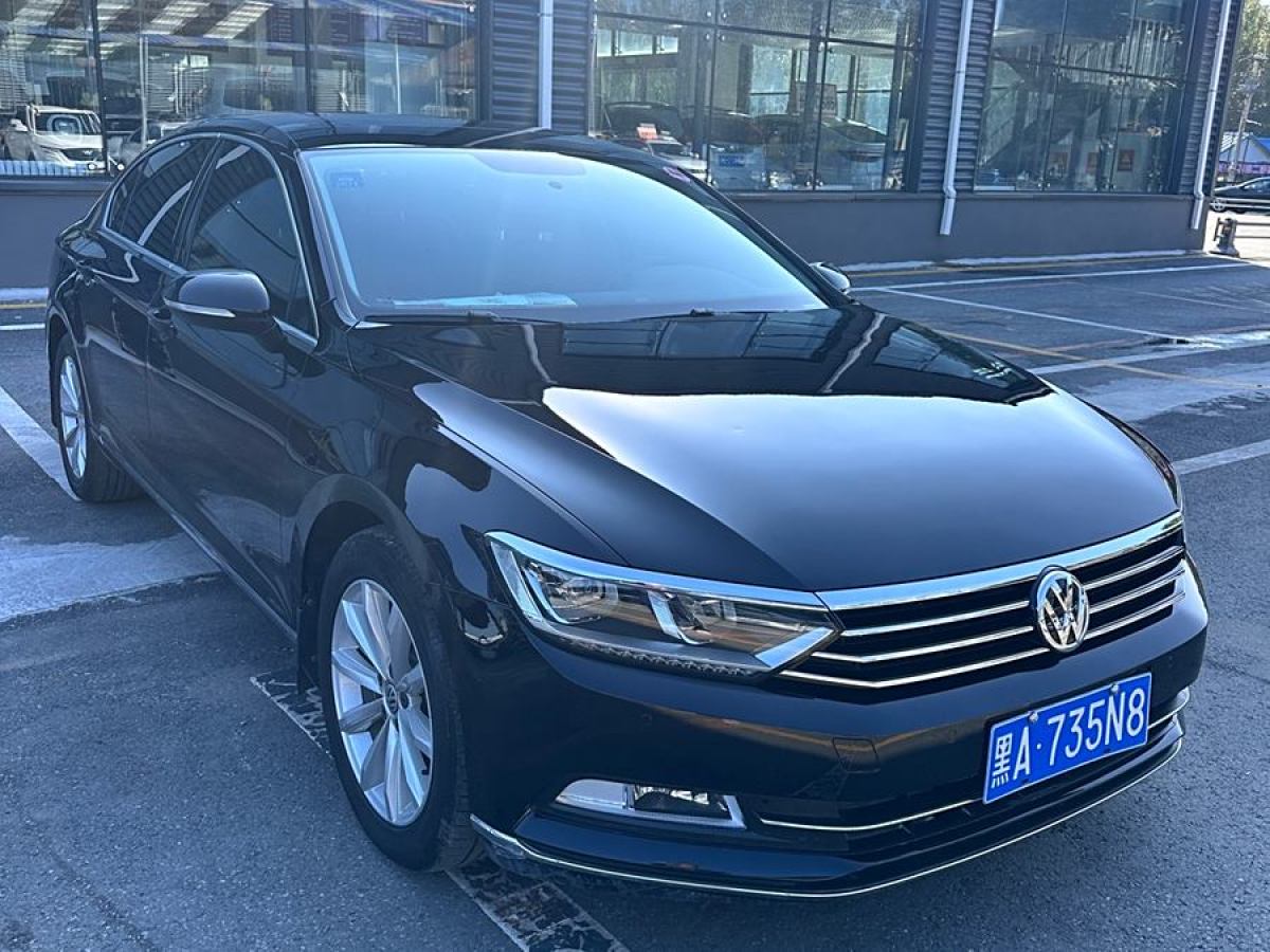 大眾 邁騰  2019款  330TSI DSG 領(lǐng)先型 國(guó)VI圖片