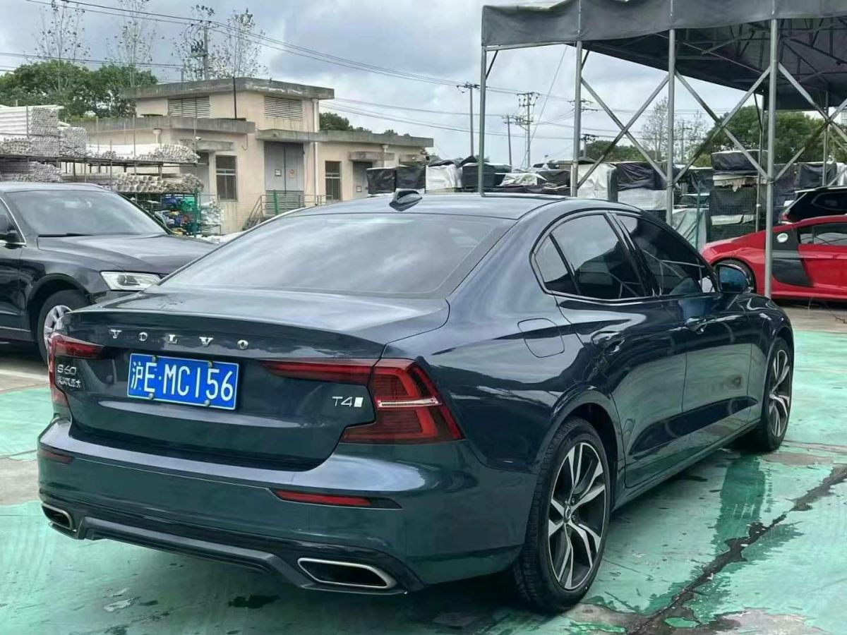 沃爾沃 S60L  2021款 T4 智遠(yuǎn)運(yùn)動(dòng)版圖片