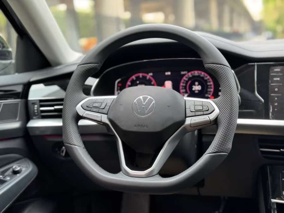 大眾 帕薩特  2025款 出眾款 380TSI 龍騰版圖片