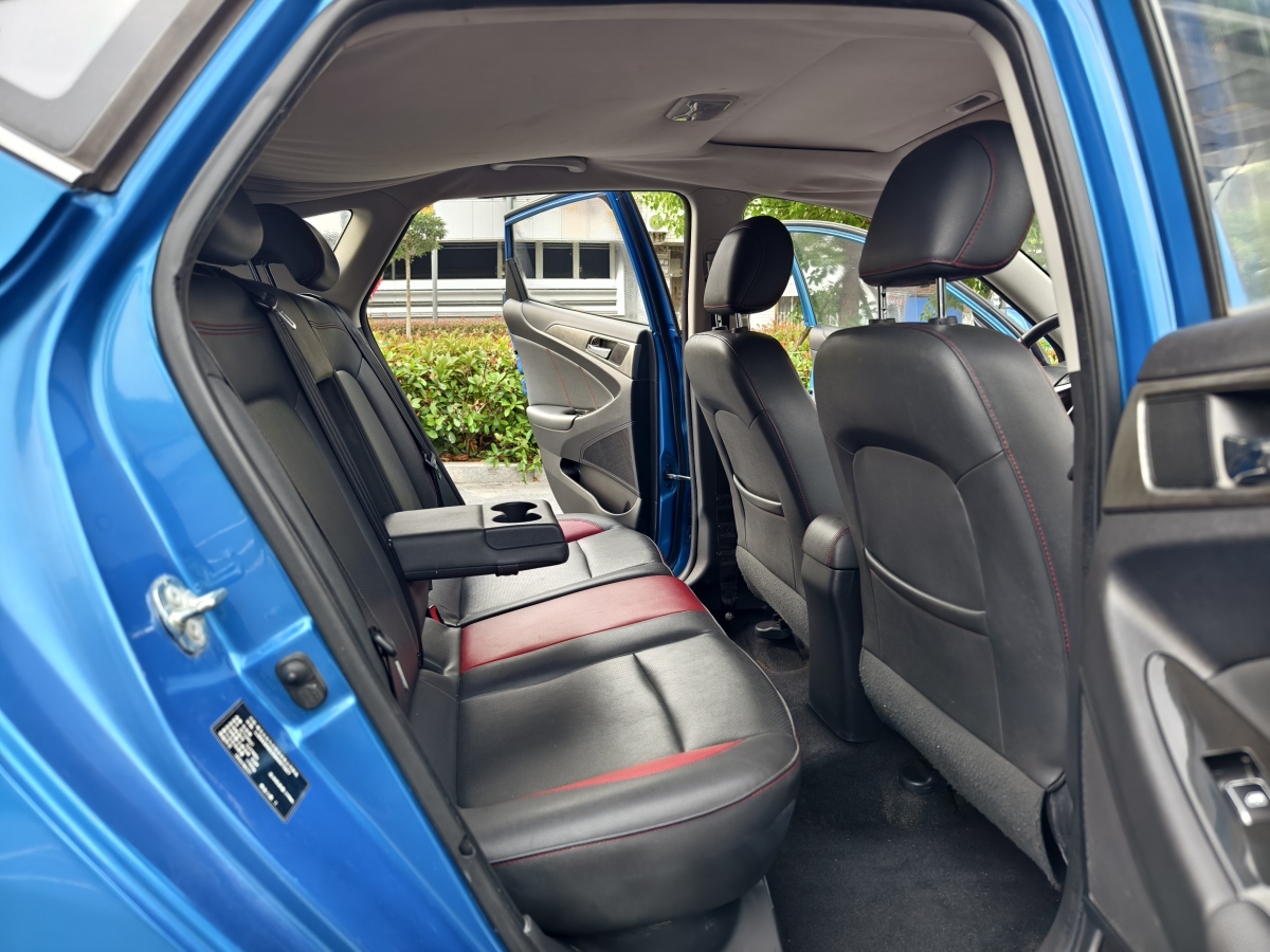 長安 逸動XT  2016款 1.6L 自動俊酷型圖片
