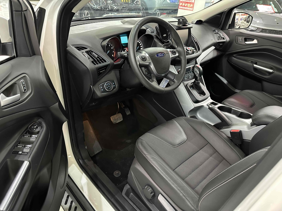 福特 翼虎  2015款 1.5L GTDi 两驱风尚型图片