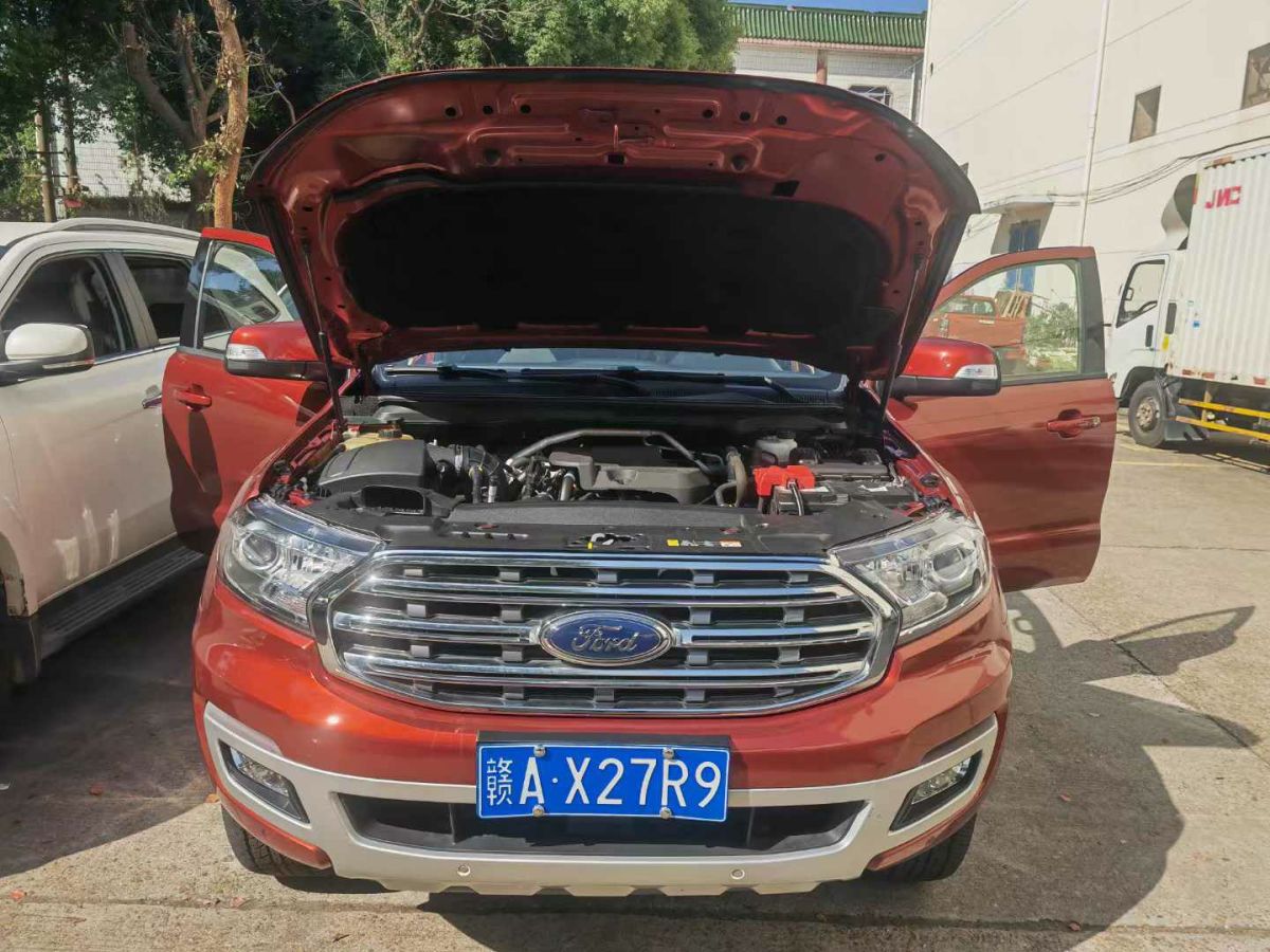 2023年7月福特 探險(xiǎn)者  2023款 EcoBoost 285 四驅(qū)鈦金版 6座