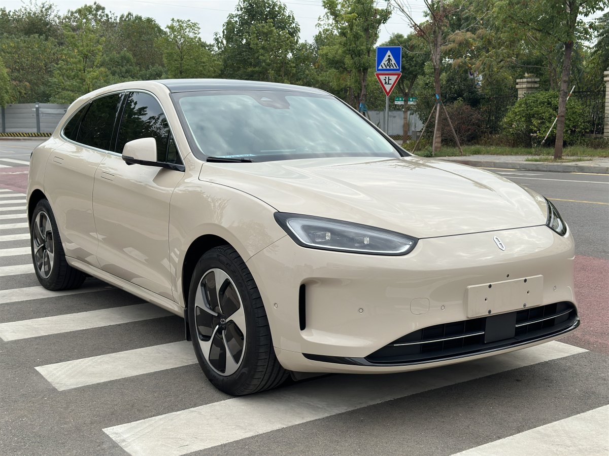 賽力斯 問界M5  2022款 M5 EV 后驅(qū)標(biāo)準(zhǔn)版圖片