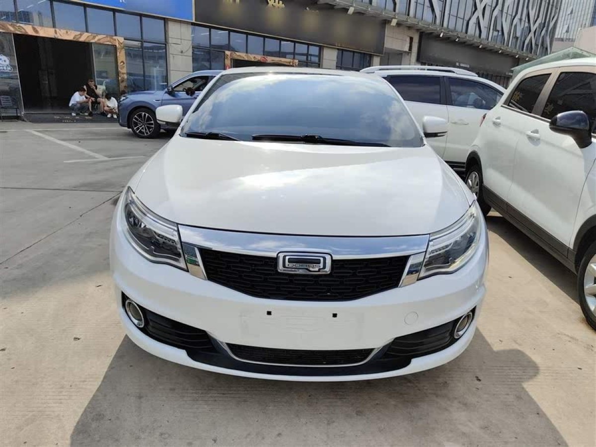 觀致 觀致3  2018款 兩廂 1.6L 自動(dòng)尊貴型圖片