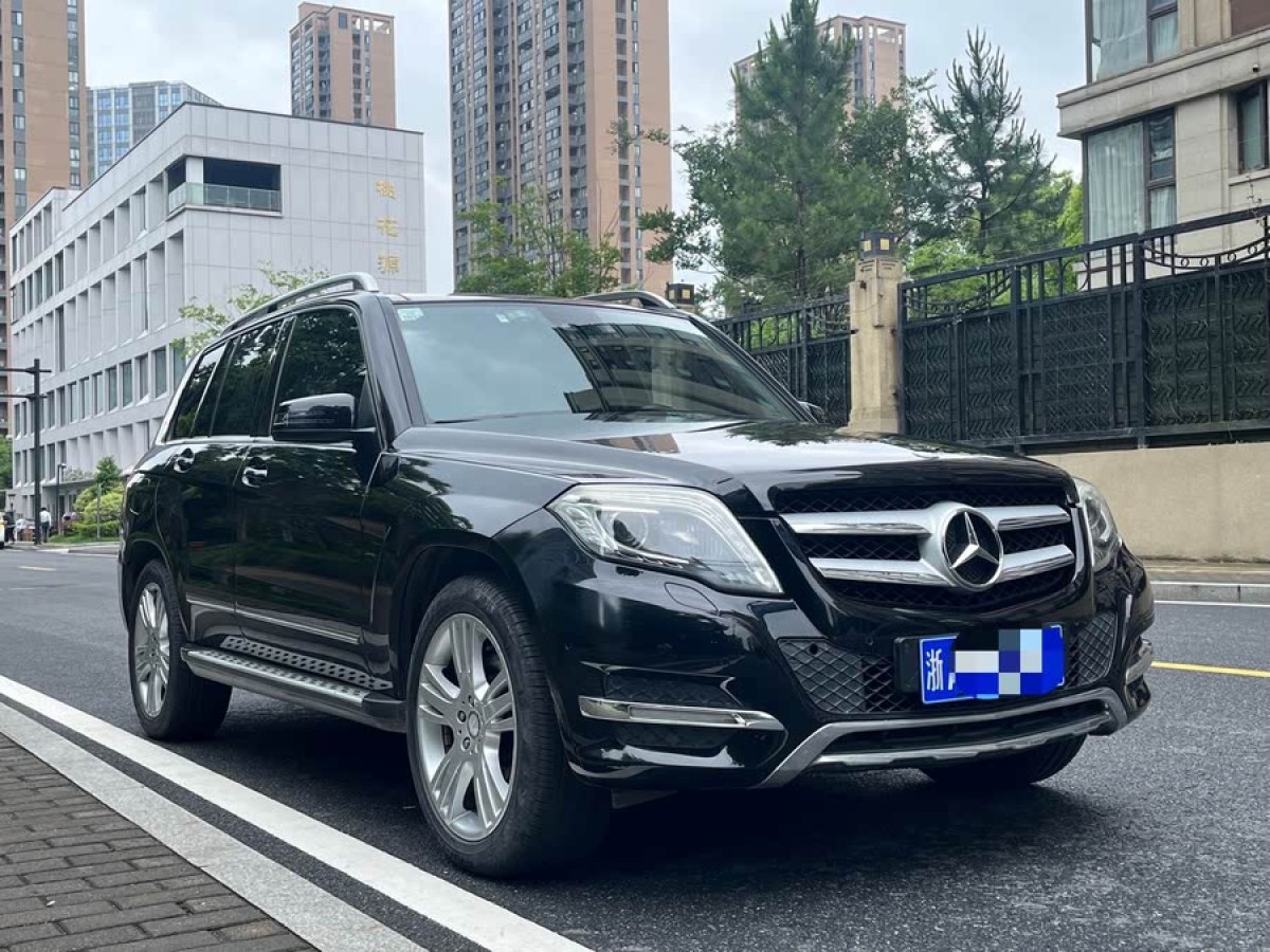 奔馳 奔馳GLK級  2013款 改款 GLK 300 4MATIC 時(shí)尚型圖片