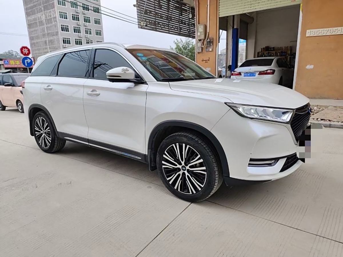 長(zhǎng)安歐尚 X7  2020款 1.5T 自動(dòng)尊貴型圖片