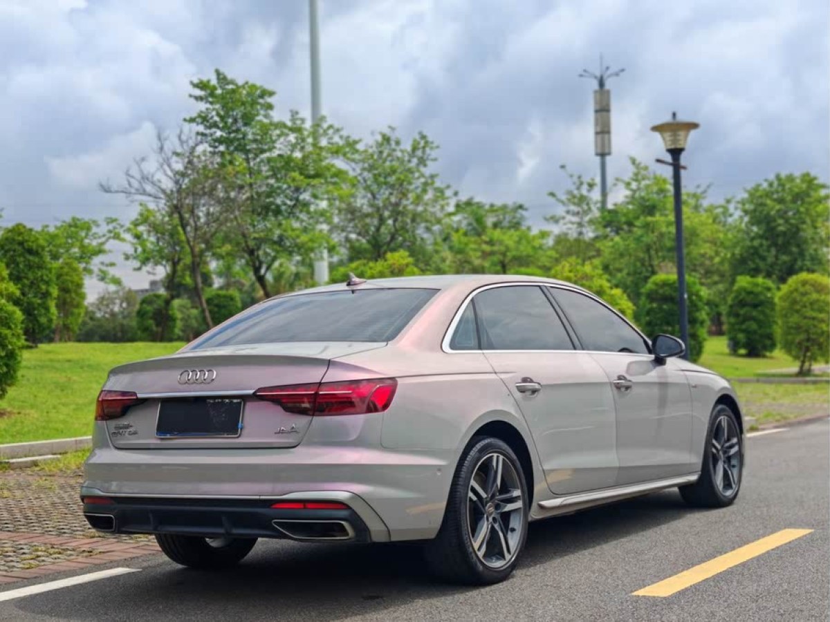 奧迪 奧迪A4L  2020款 40 TFSI 豪華動感型圖片