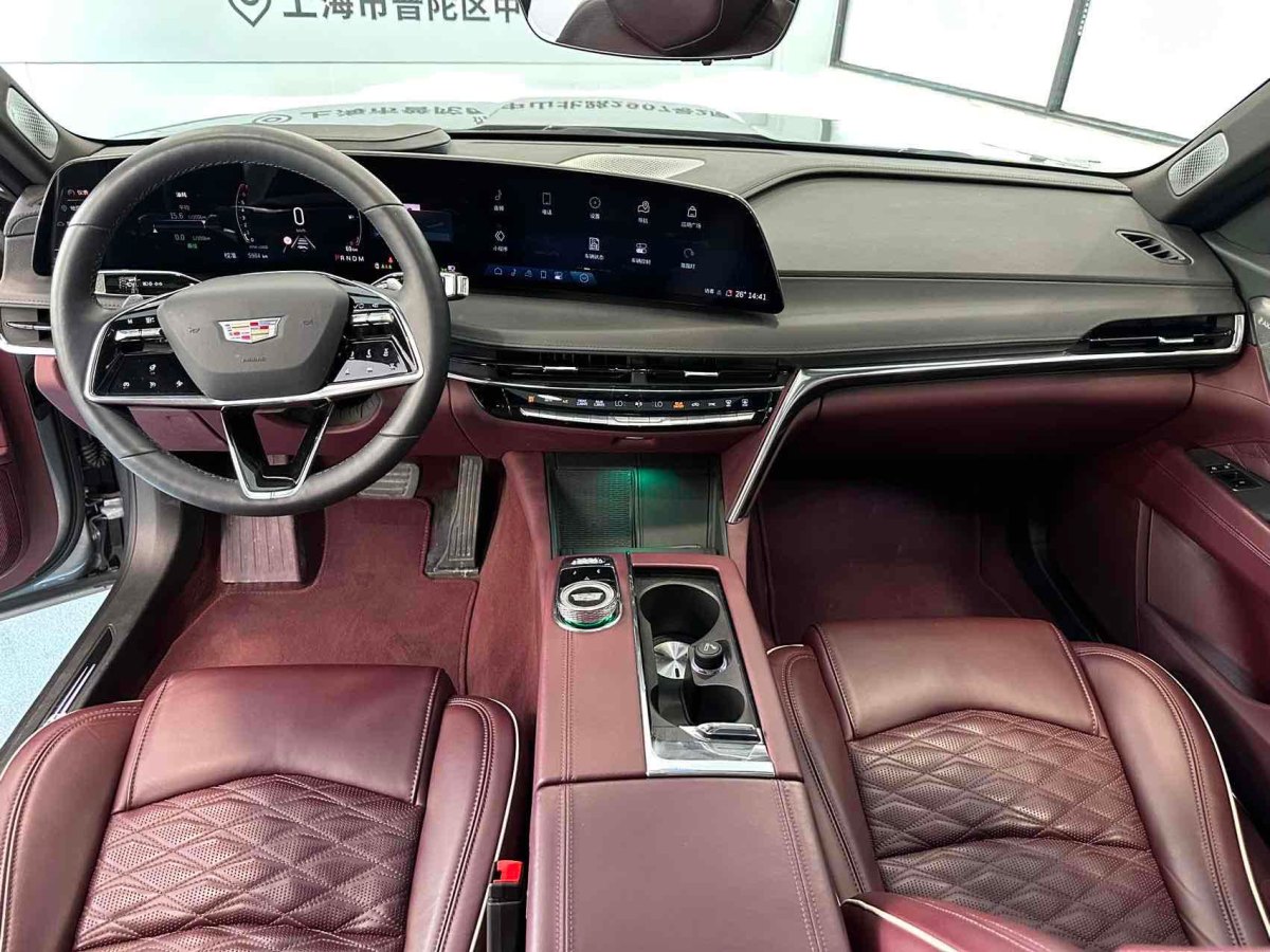 2023年7月凱迪拉克 CT6  2023款 28T 鉑金型