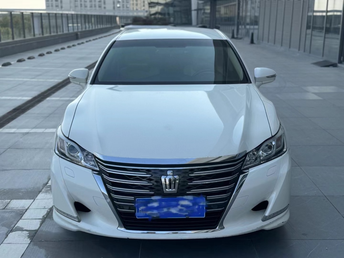 豐田 皇冠  2015款 2.0T 先鋒版圖片