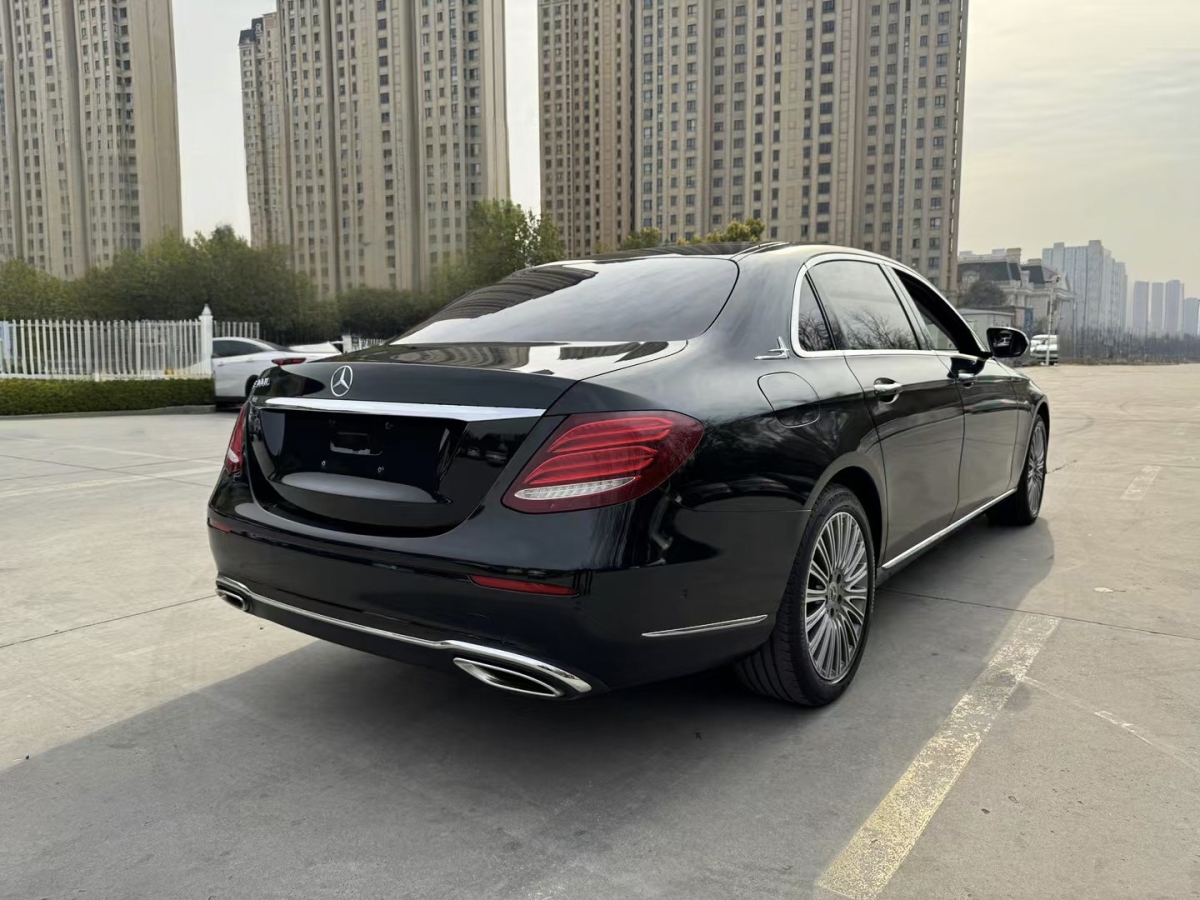 奔馳 奔馳E級  2020款 E 300 L 豪華型圖片