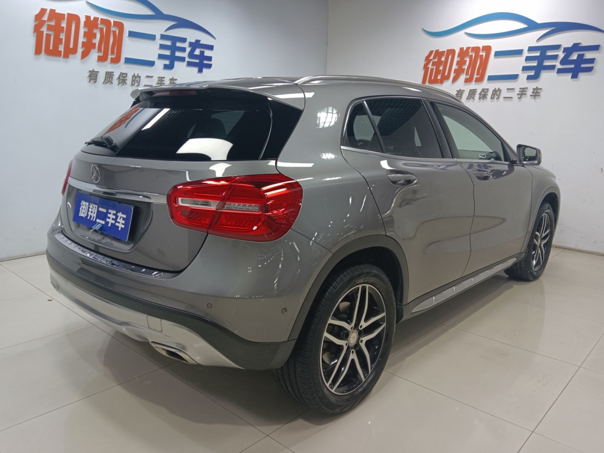 奔馳 奔馳GLA  2015款 GLA 220 4MATIC 時尚型圖片