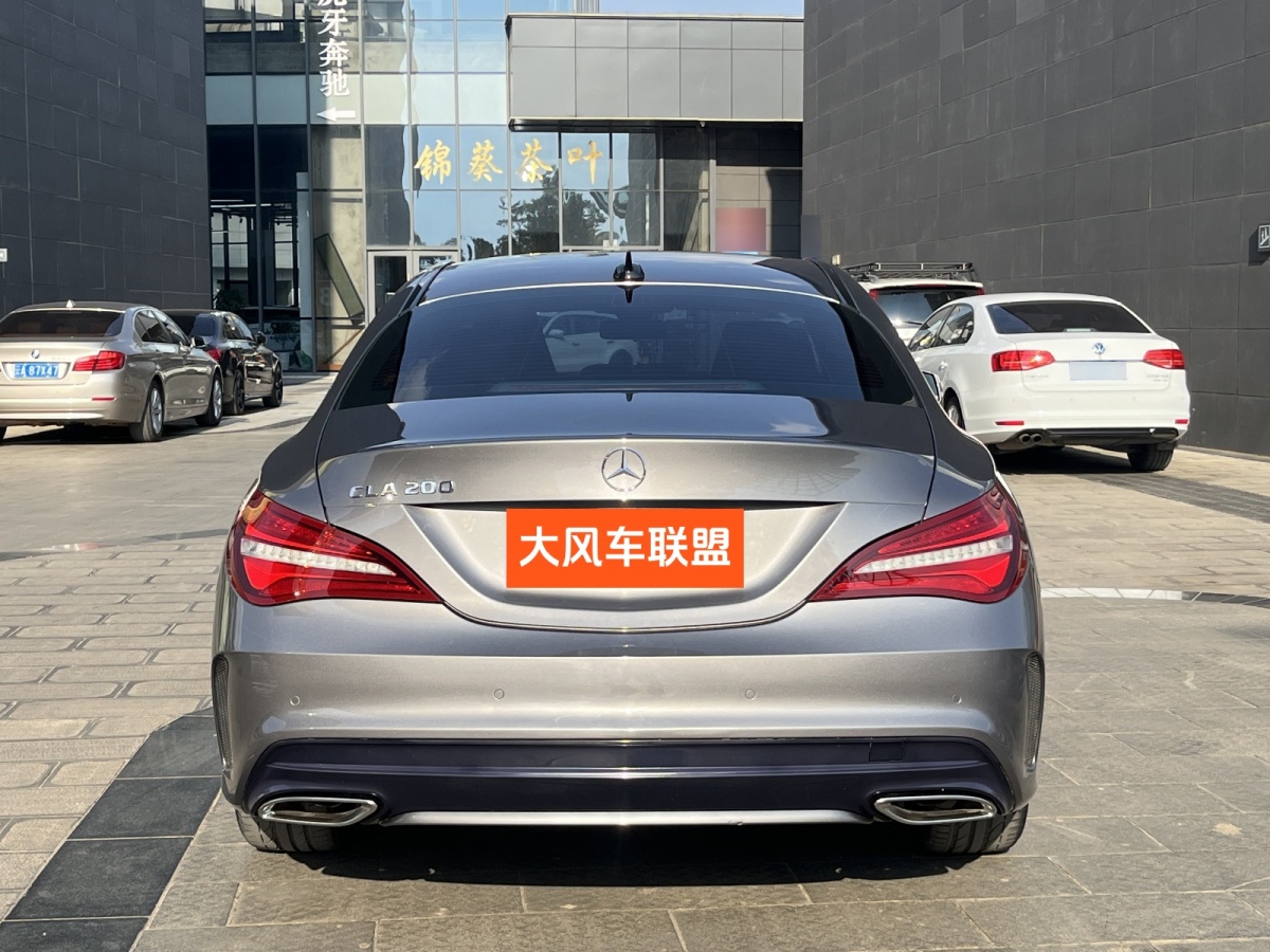 2018年2月奔馳 奔馳CLA級  2018款 CLA 200 時尚型