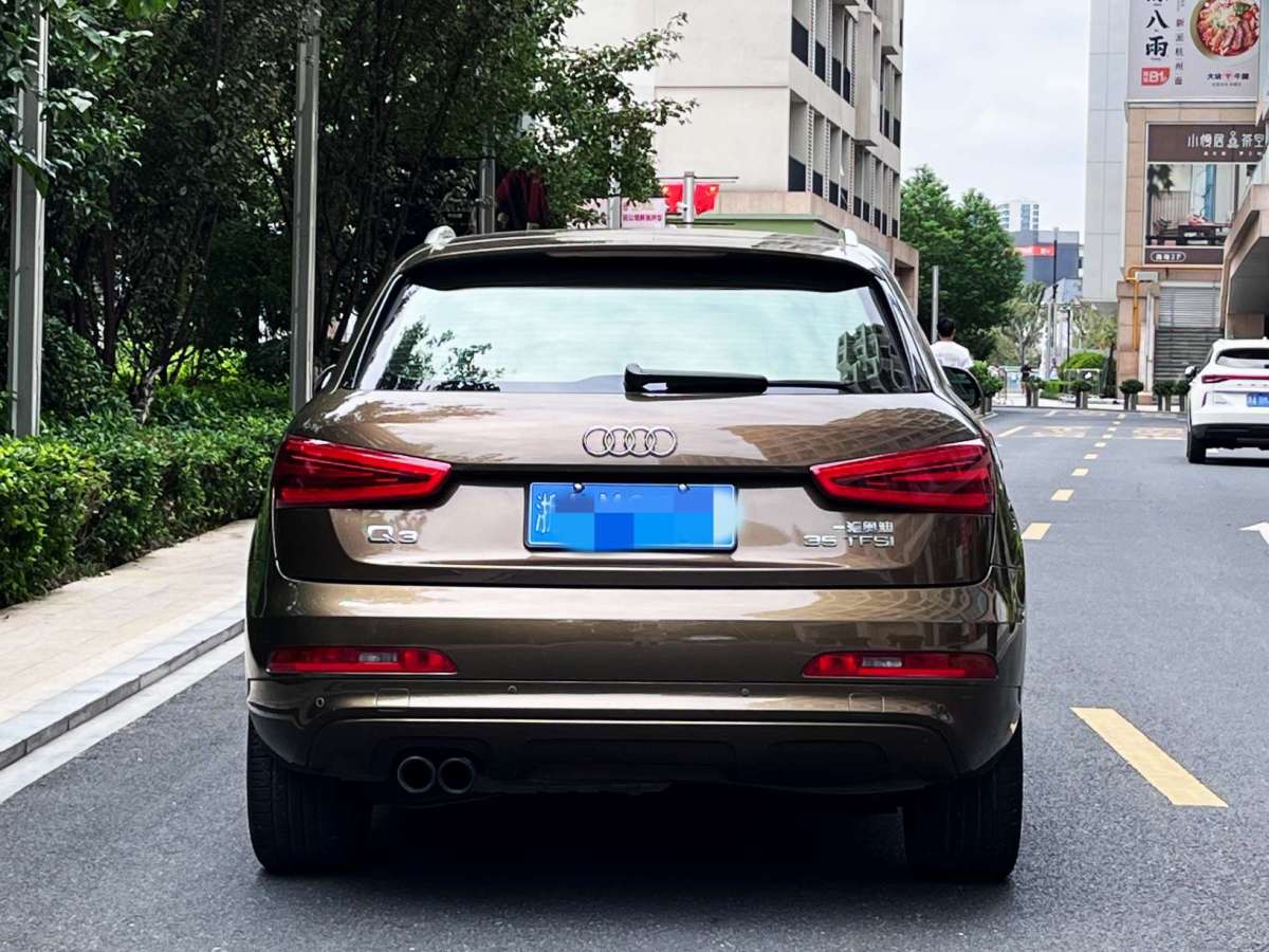 奧迪 奧迪Q3  2015款 35 TFSI 百萬紀念舒享型圖片