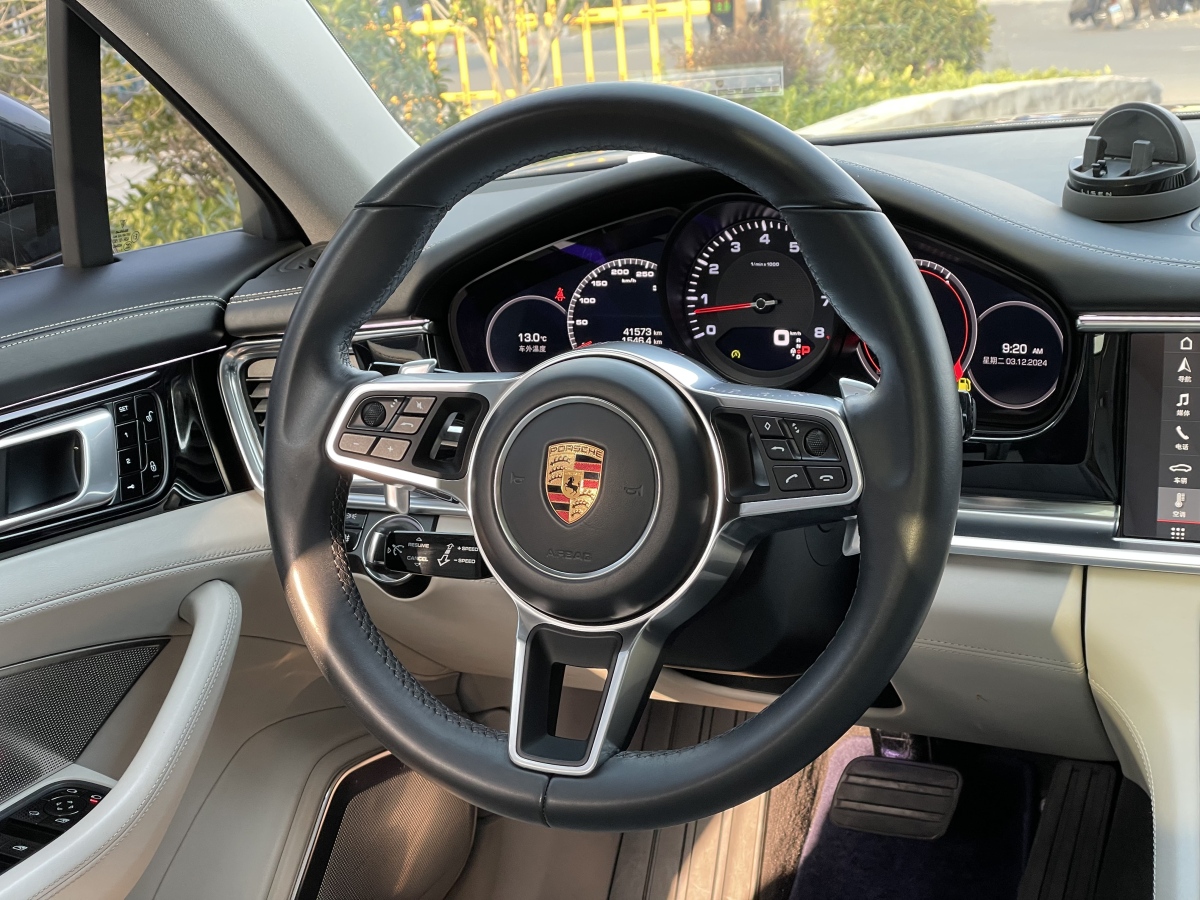 保時(shí)捷 Panamera  2014款 Panamera 3.0T圖片