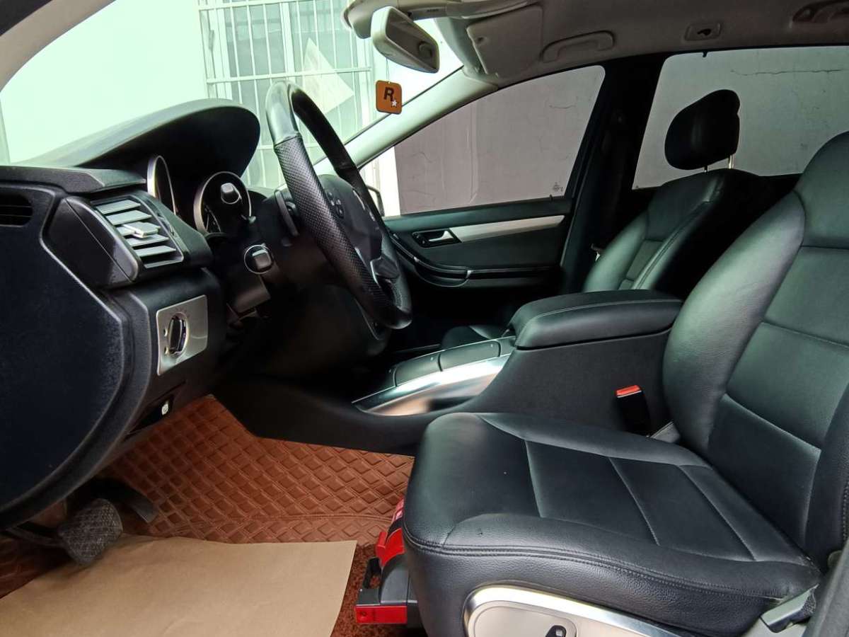奔驰 奔驰R级  2011款 R 300 L 商务型图片