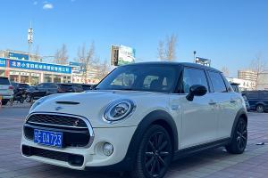 MINI MINI 2.0T COOPER S 賽車手 五門版