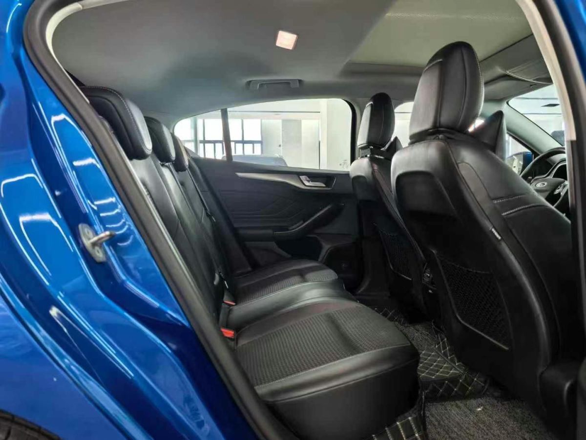 福特 ?？怂? 2019款 三廂 EcoBoost 180 自動ST Line圖片