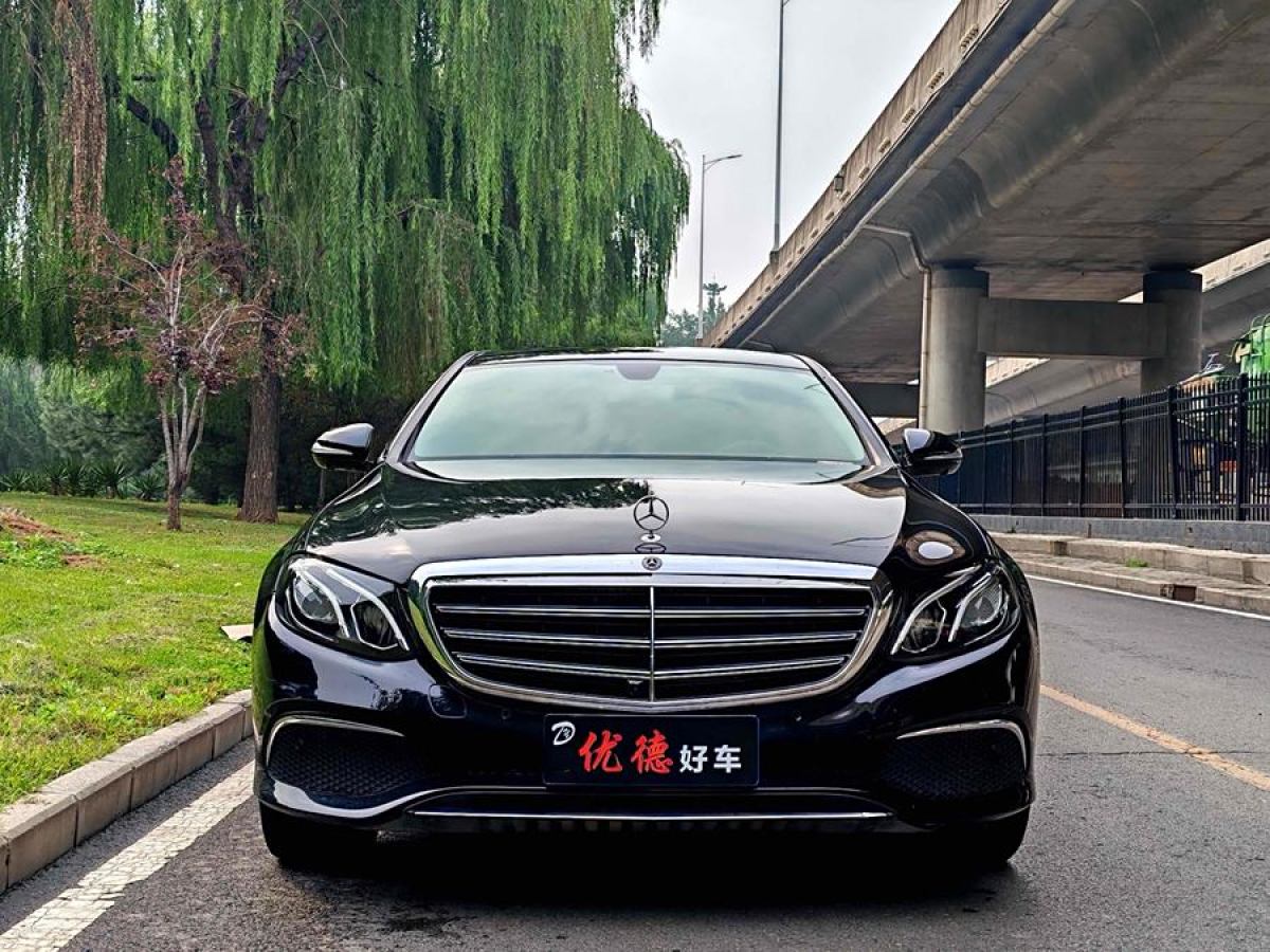 奔馳 奔馳E級(jí)  2019款 改款 E 300 L 時(shí)尚型圖片