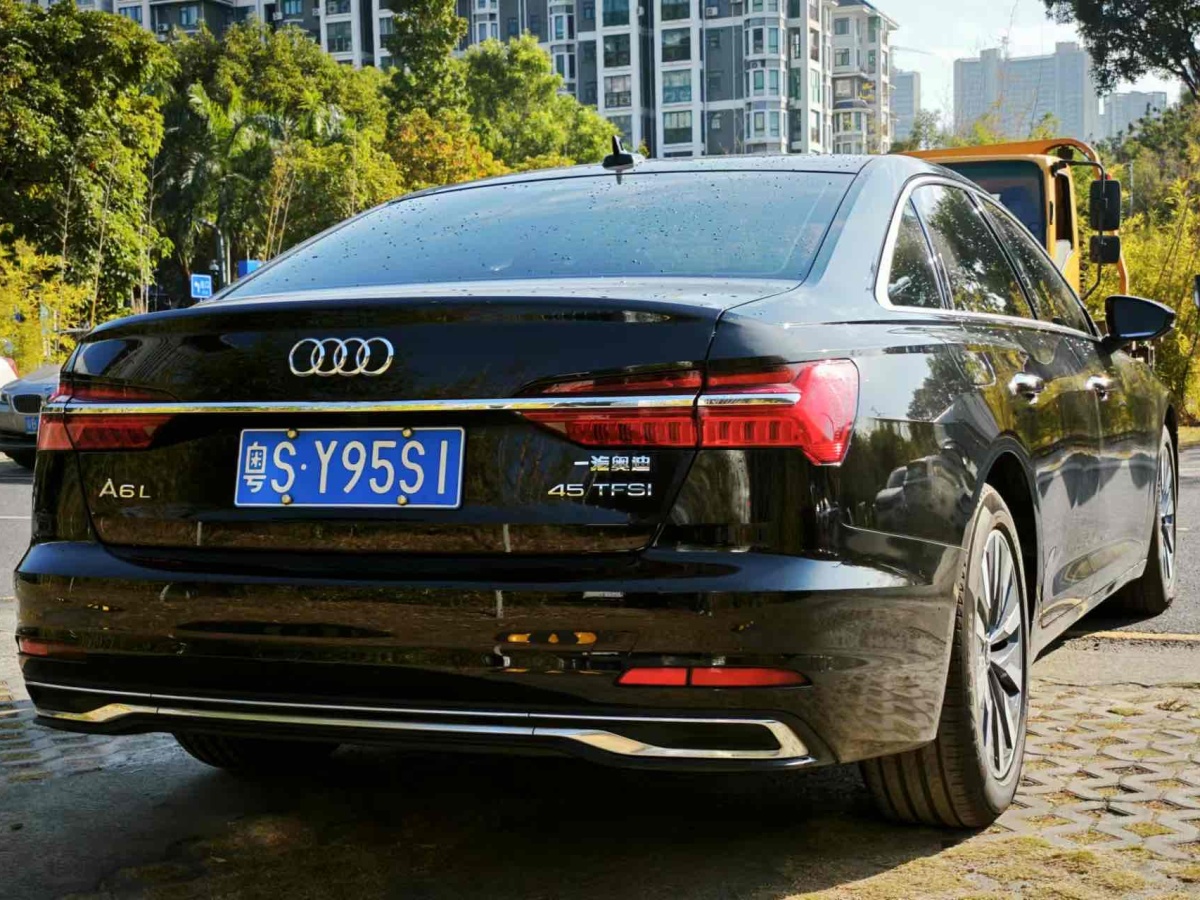 奧迪 奧迪A6L  2023款 改款 45 TFSI 臻選致雅型圖片