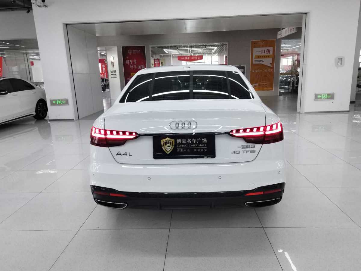 奥迪 奥迪A4L  2022款 40 TFSI 豪华动感型图片