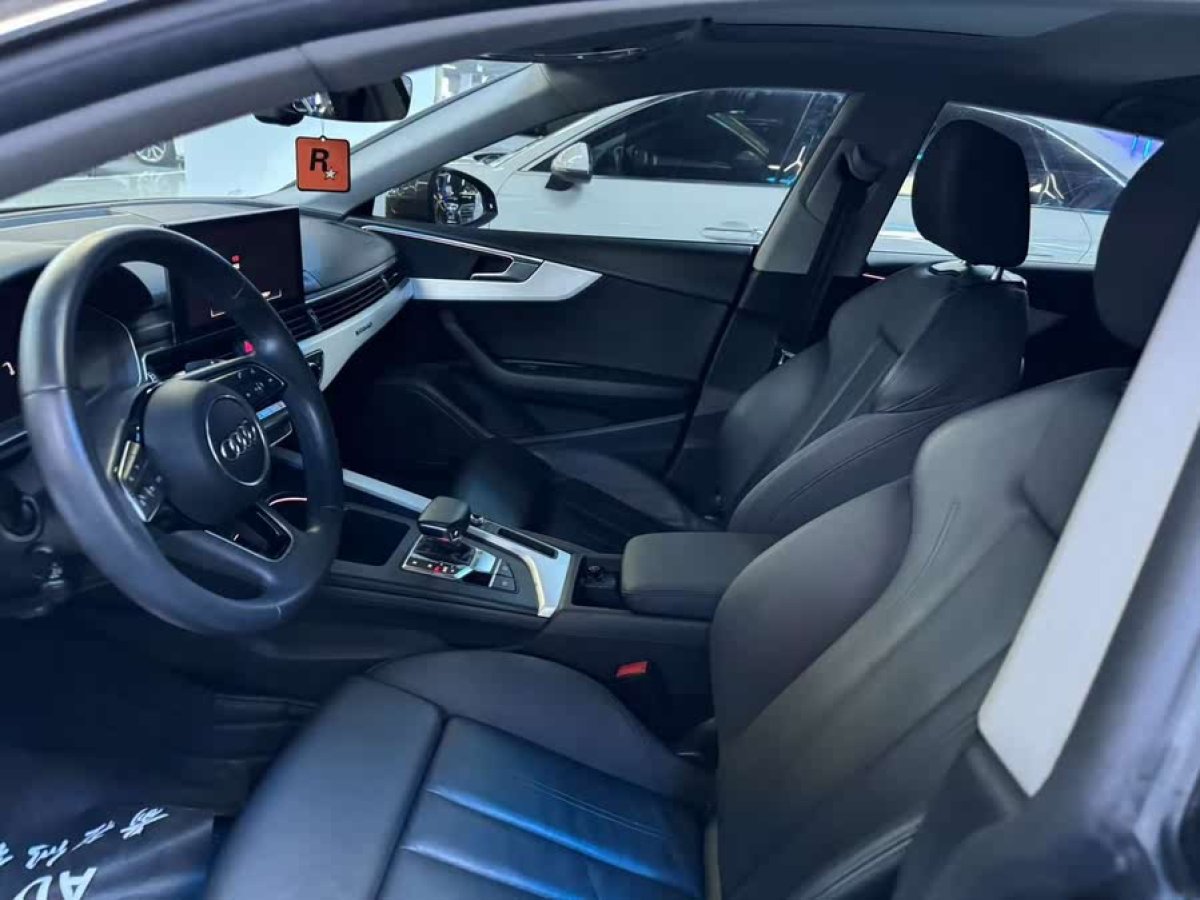 奧迪 奧迪A5  2021款 Coupe 45 TFSI quattro 臻選動感型圖片
