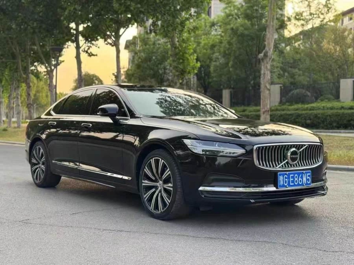 沃爾沃 S90  2025款 B5 智雅豪華版圖片