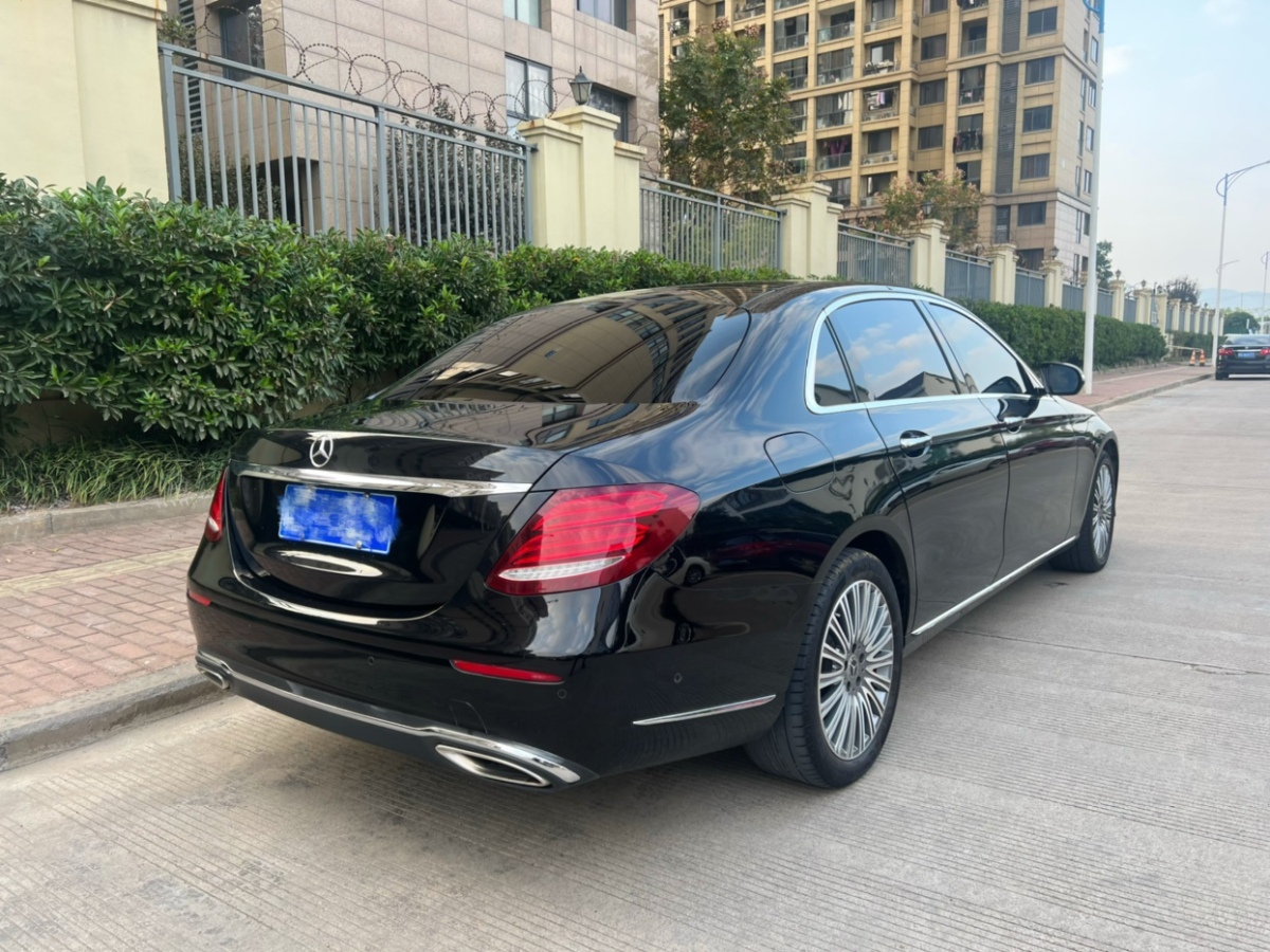 相似二手車換一批2021年11月 奔馳 奔馳e級 e 350 l 4matic 運動型