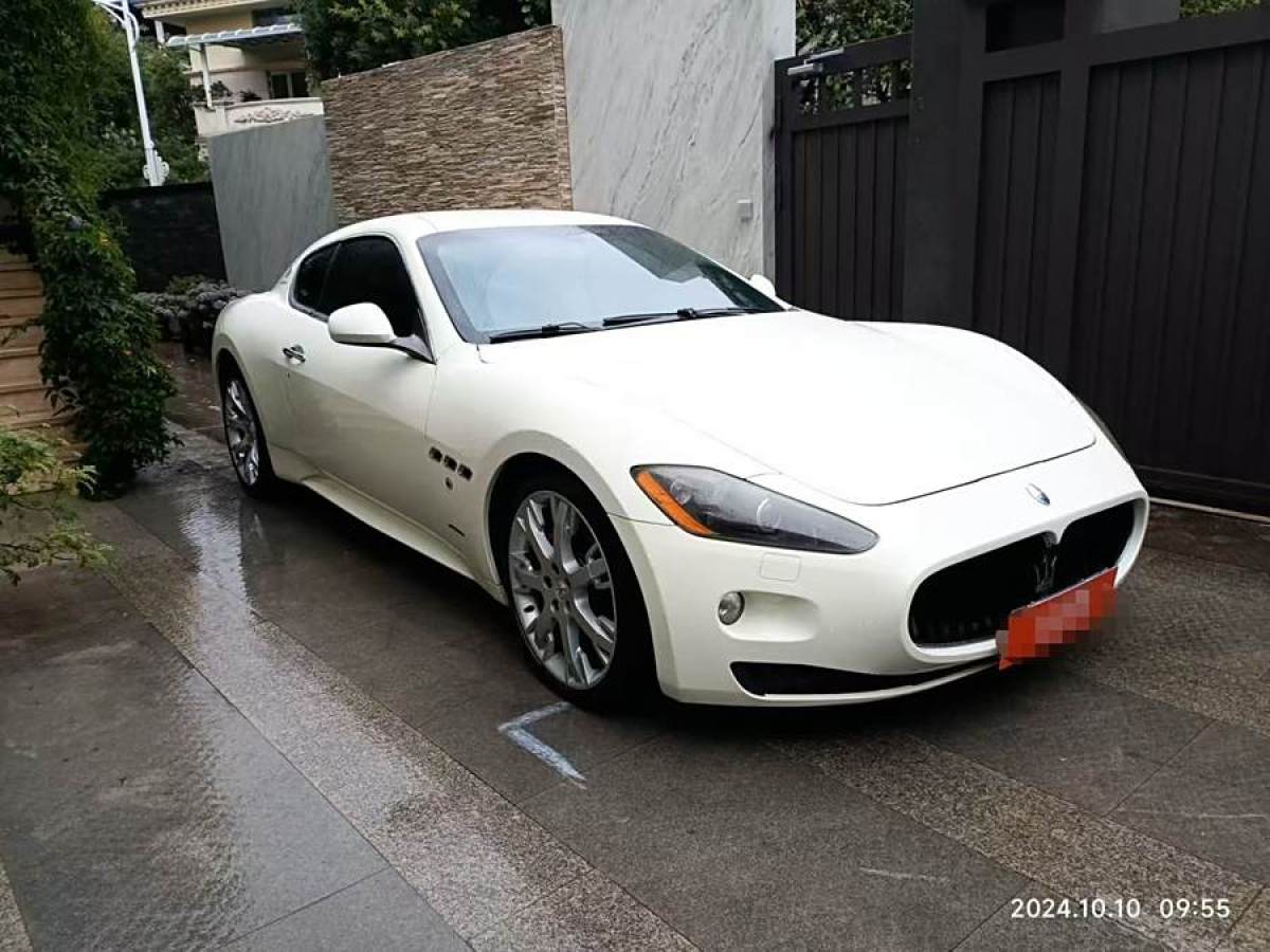 2011年8月瑪莎拉蒂 GranTurismo  2009款 4.7L Sport Automatic