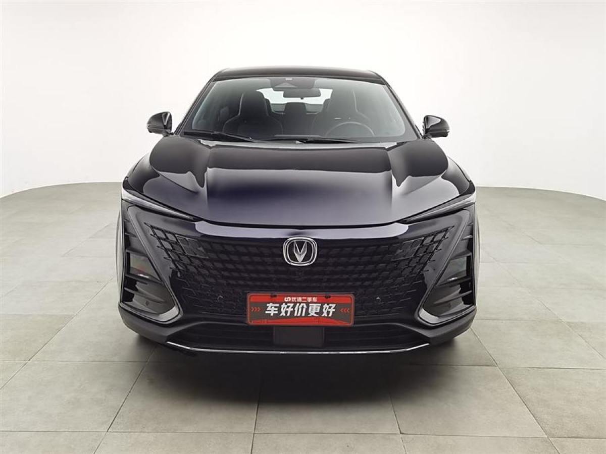 長(zhǎng)安 UNI-T  2022款 1.5T 尊貴型圖片