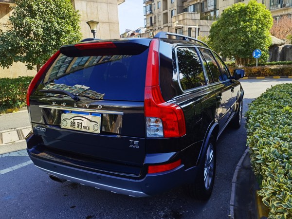 沃尔沃 XC90  2012款 改款 2.5T 行政版