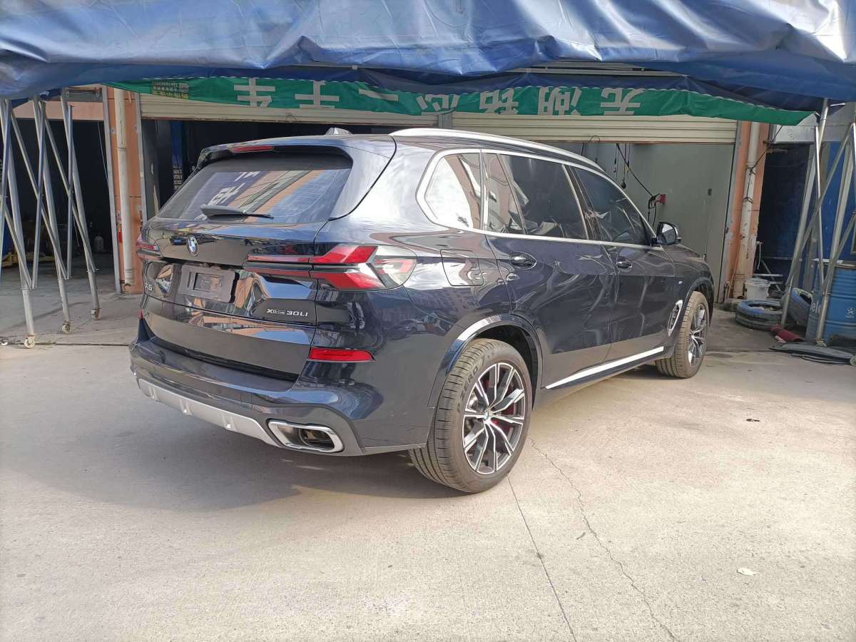 寶馬 寶馬X5  2023款 xDrive 30Li M運(yùn)動套裝圖片