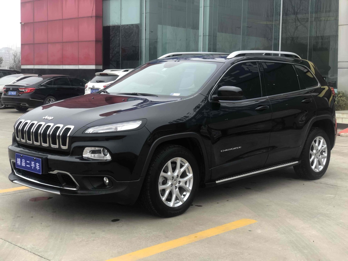 jeep 自由光 2017款 2.0l 優越版圖片