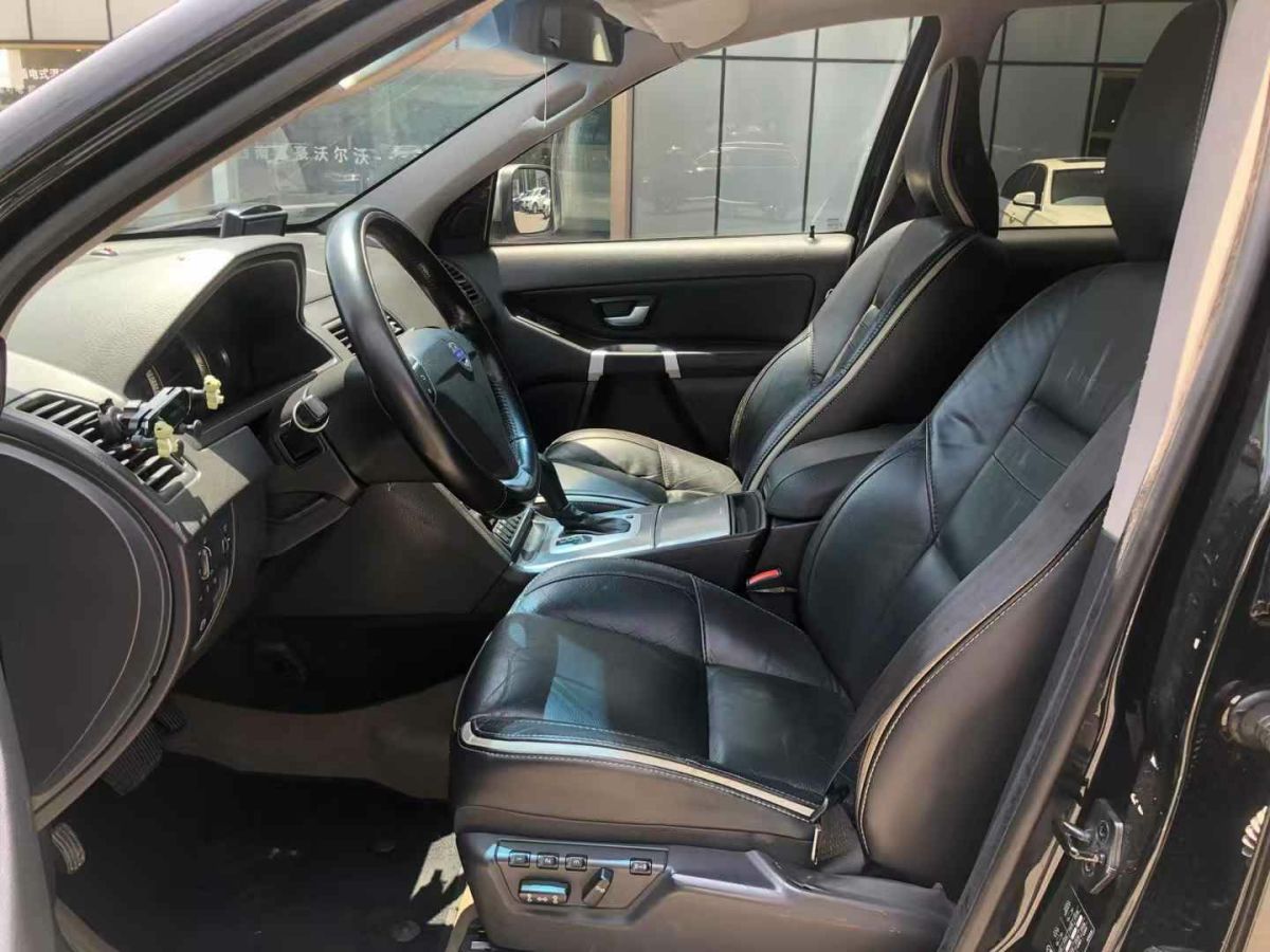 沃爾沃 XC90  2012款 2.5T 北歐豪華版圖片