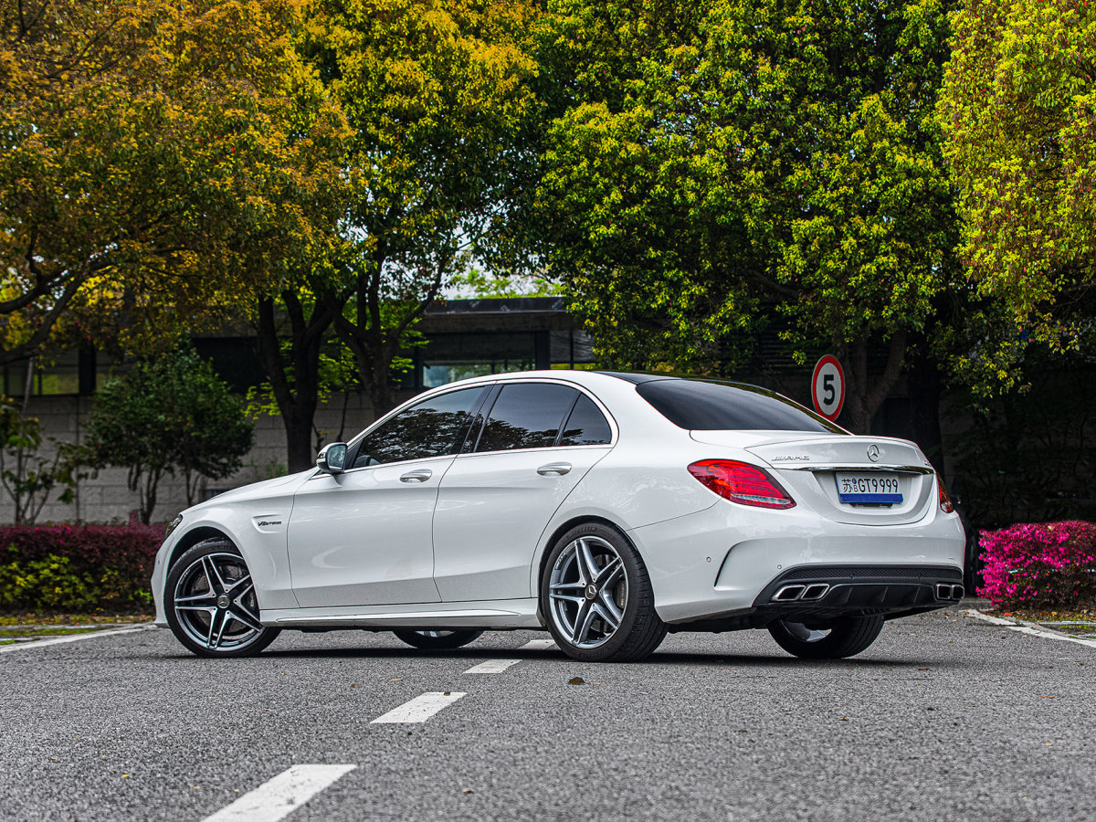 奔馳 奔馳C級(jí)AMG  2015款 AMG C 63圖片