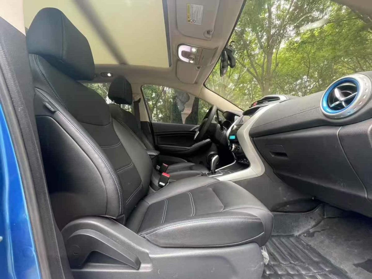 比亞迪 元新能源  2018款 EV360 智聯(lián)創(chuàng)酷型圖片