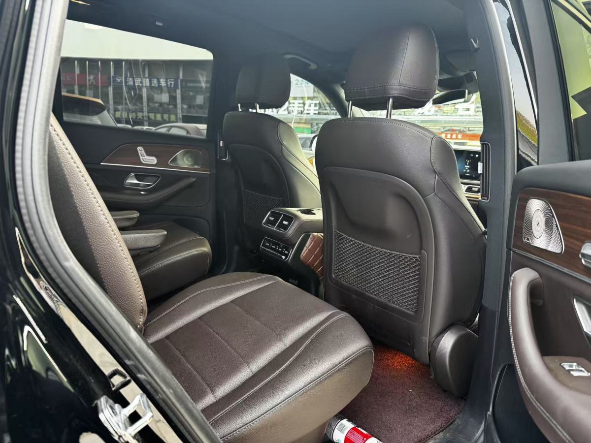 奔馳 奔馳GLS  2022款 改款 GLS 450 4MATIC 豪華型圖片