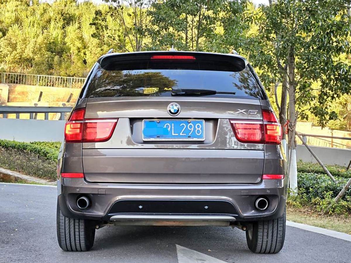 寶馬 寶馬X5  2011款 xDrive35i 領(lǐng)先型圖片