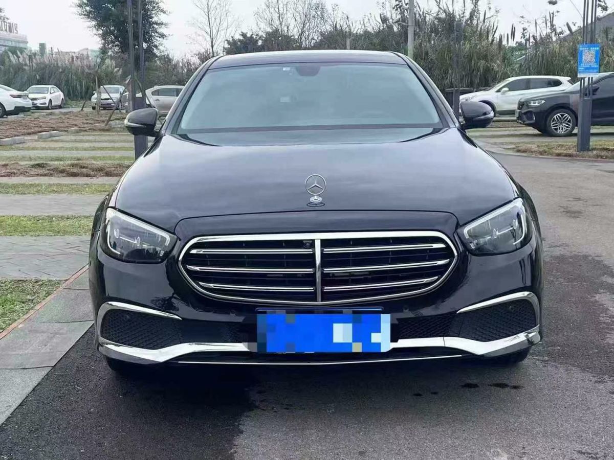 奔馳 奔馳E級(jí)  2023款 E 300 L 豪華型圖片