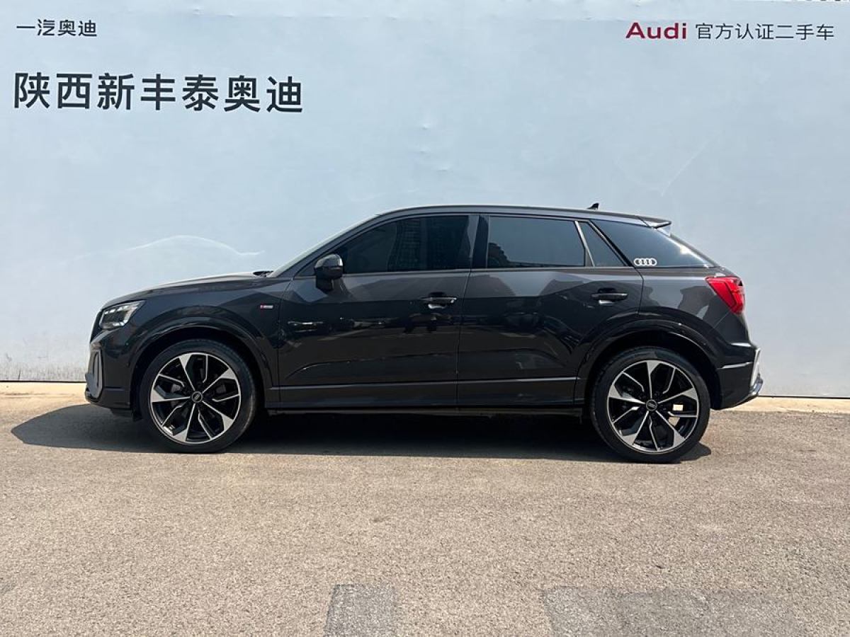 奧迪 奧迪Q2L  2022款 35 TFSI 豪華動(dòng)感型圖片