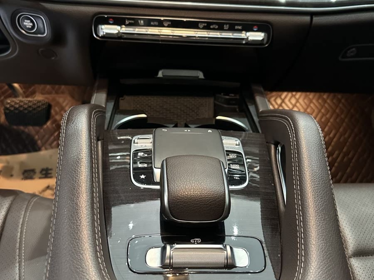奔馳 奔馳GLE  2024款 改款 GLE 350 4MATIC 時尚型圖片