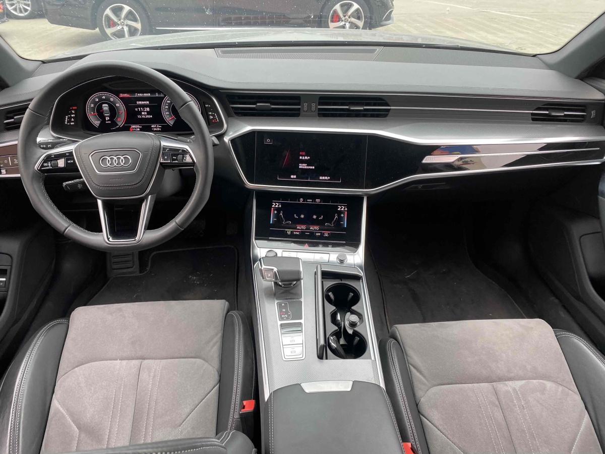 奧迪 奧迪A6L  2023款 改款 45 TFSI 臻選動感型圖片