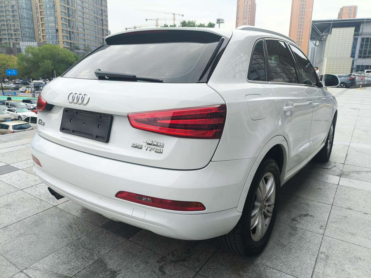 奧迪 奧迪Q3  2015款 35 TFSI 百萬紀(jì)念舒享型圖片