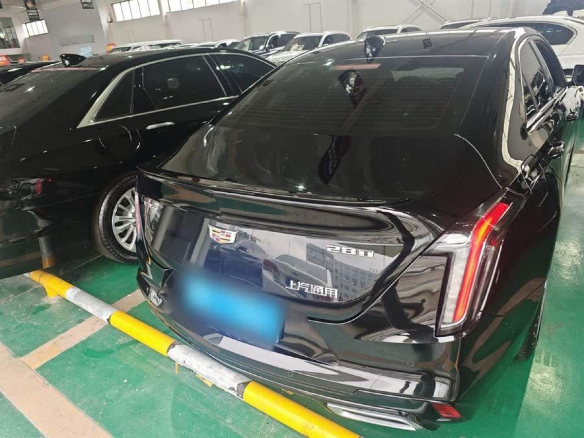凱迪拉克 CT4  2021款 28T 風(fēng)尚型圖片