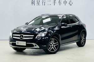 奔馳GLA 奔馳 GLA 220 4MATIC 時(shí)尚型