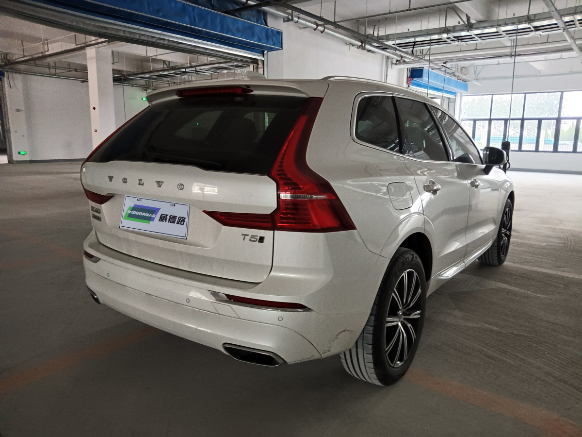 2021年5月沃爾沃 XC60  2021款 T5 四驅智遠豪華版