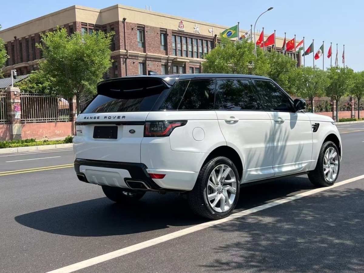 路虎 攬勝運動版  2020款 3.0 L6 HSE DYNAMIC圖片